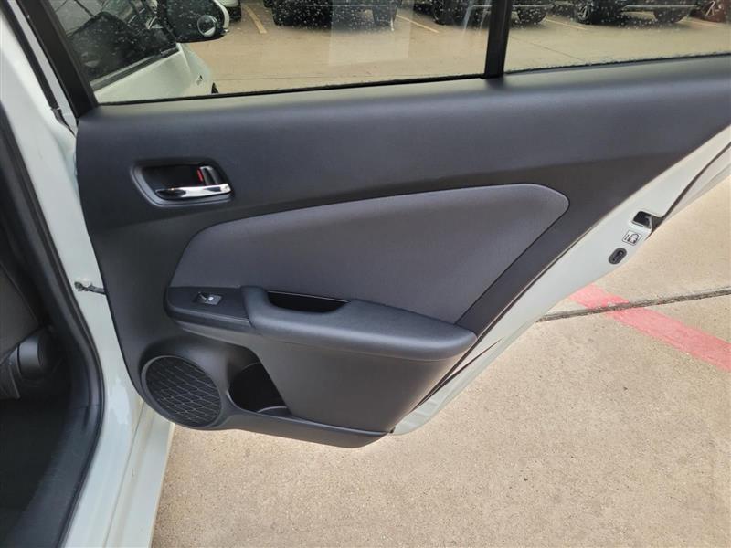 Toyota Prius Two Eco 2016