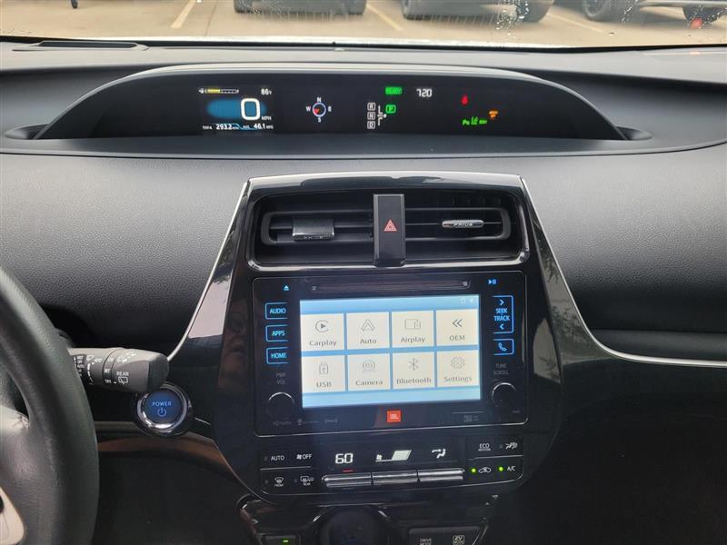 Toyota Prius Two Eco 2016