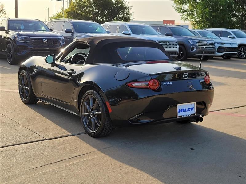 Mazda MX-5 Miata Club 6AT 2016