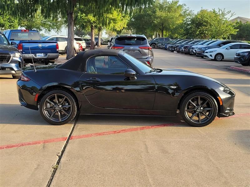 Mazda MX-5 Miata Club 6AT 2016