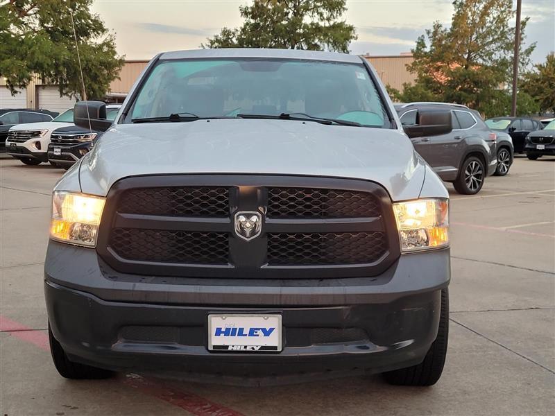 RAM 1500 Tradesman Crew Cab SWB 2WD 2015