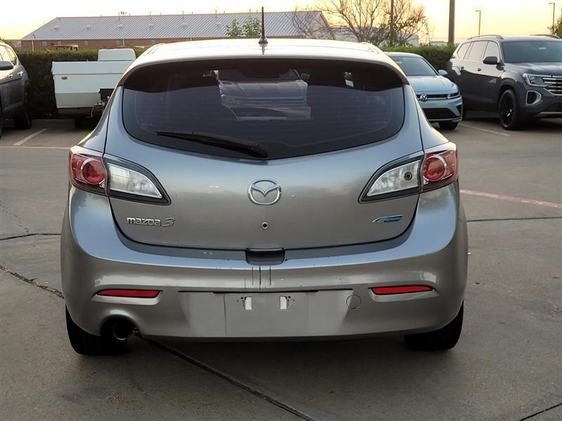 Mazda MAZDA3 i Touring AT 5-Door 2013