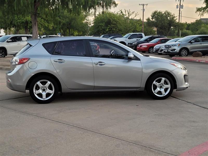 Mazda MAZDA3 i Touring AT 5-Door 2013