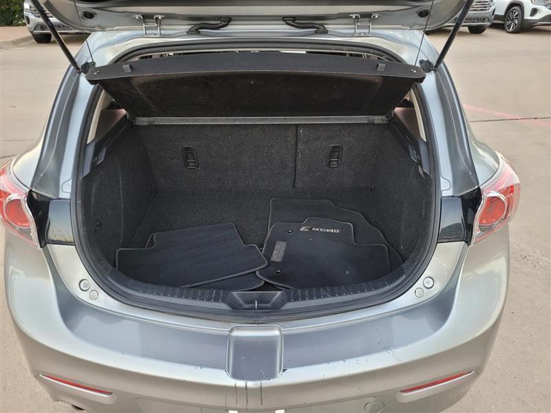 Mazda MAZDA3 i Touring AT 5-Door 2013