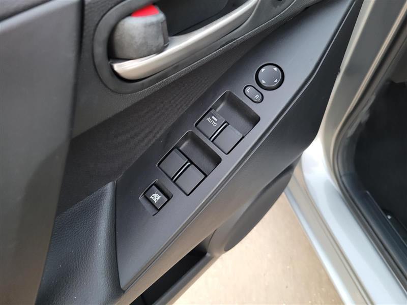 Mazda MAZDA3 i Touring AT 5-Door 2013