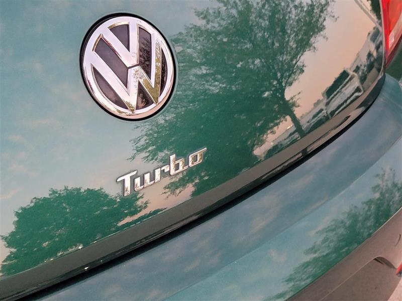 Volkswagen Beetle 1.8T SE 2017