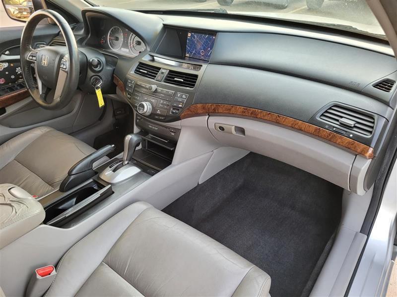 Honda Accord EX-L V6 Sedan AT 2012