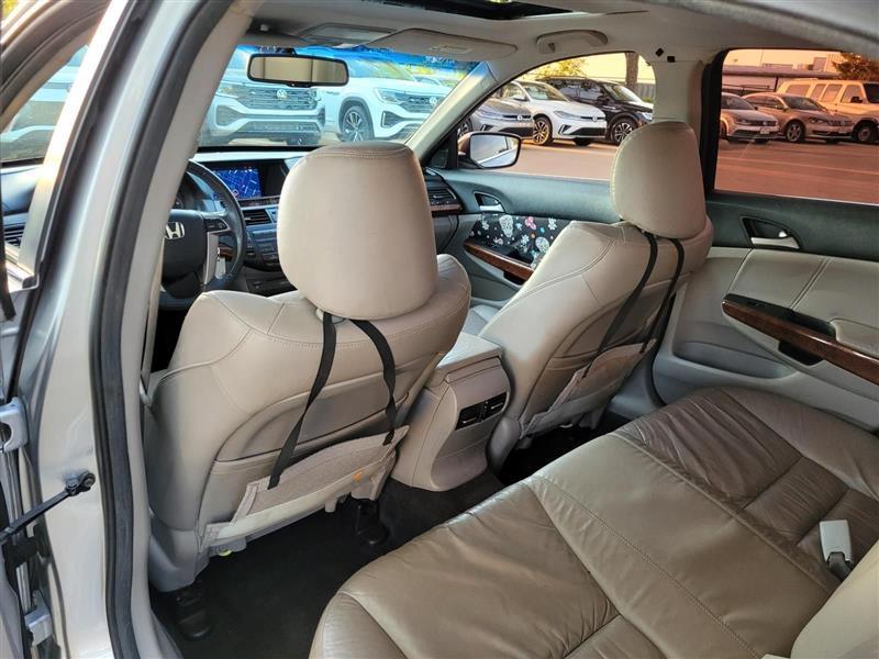 Honda Accord EX-L V6 Sedan AT 2012
