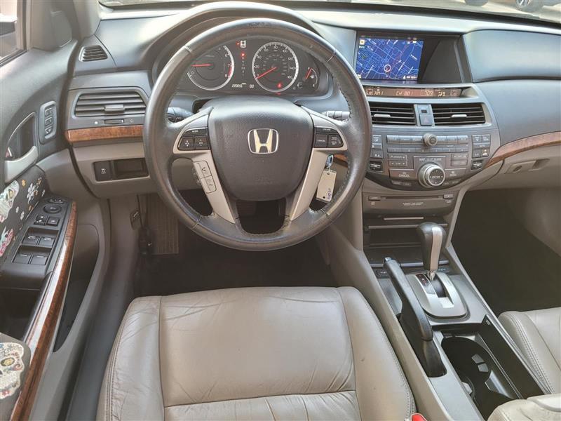Honda Accord EX-L V6 Sedan AT 2012