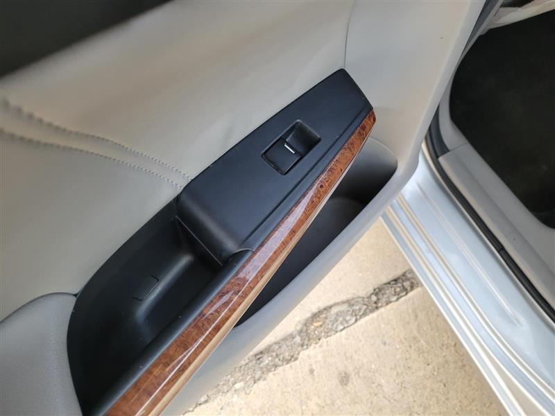 Honda Accord EX-L V6 Sedan AT 2012