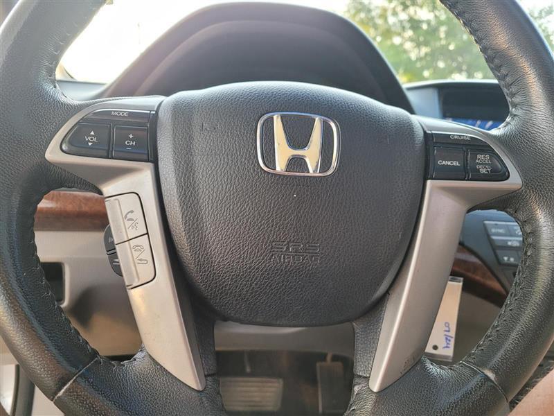 Honda Accord EX-L V6 Sedan AT 2012