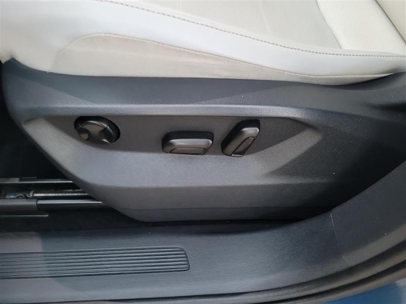 Volkswagen Tiguan SE 2018