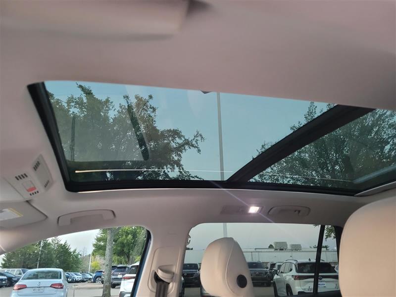 Volkswagen Tiguan SE 2018