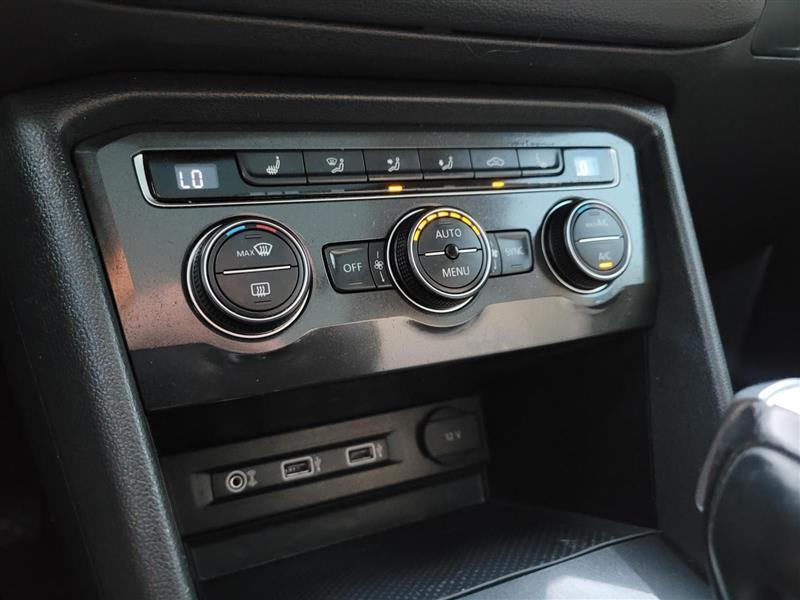 Volkswagen Tiguan SE 2018