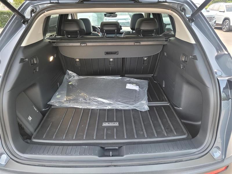 Mazda CX-50 2.5 S Premium 2025