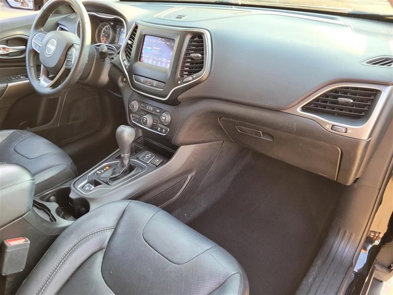 Jeep Cherokee Latitude Lux FWD 2021
