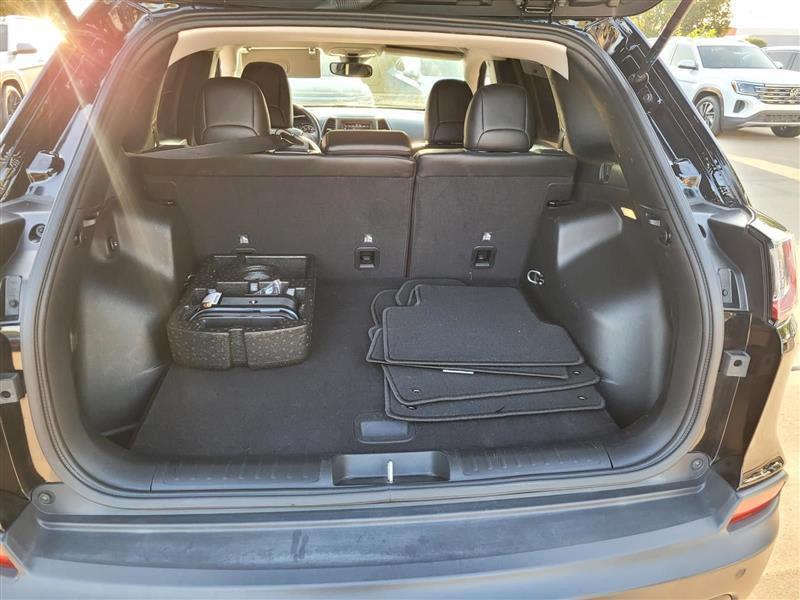 Jeep Cherokee Latitude Lux FWD 2021