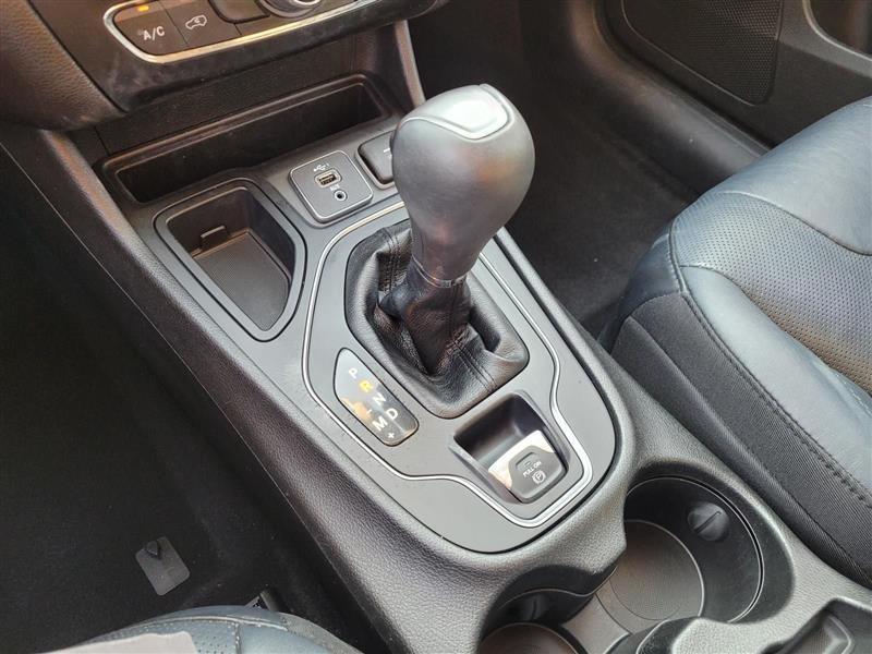 Jeep Cherokee Latitude Lux FWD 2021