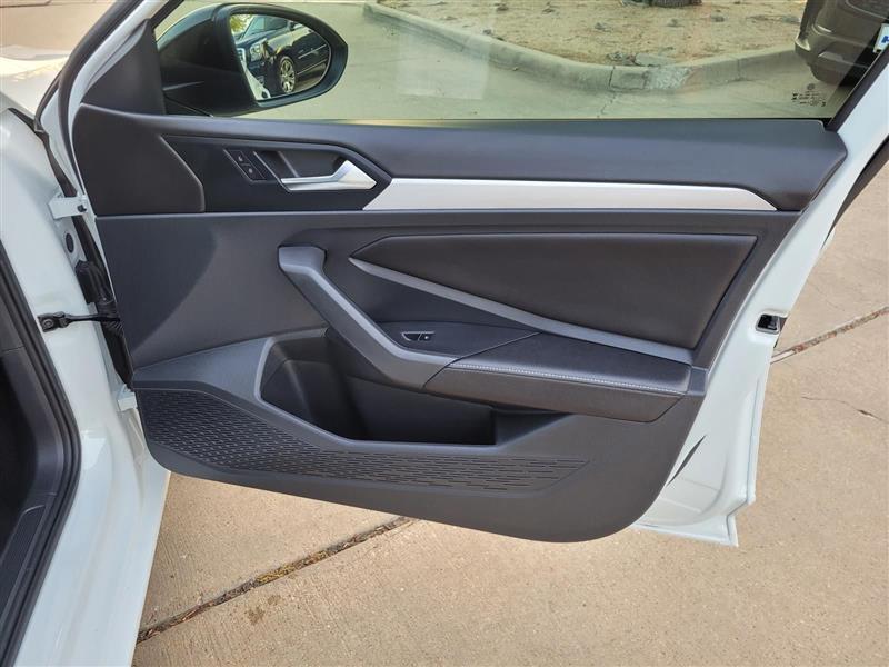 Volkswagen Jetta Sport 2025