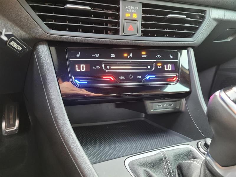 Volkswagen Jetta Sport 2025