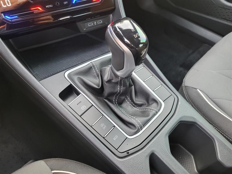 Volkswagen Jetta Sport 2025