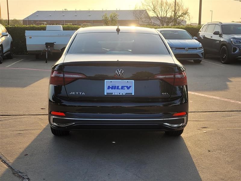 Volkswagen Jetta SEL 2024