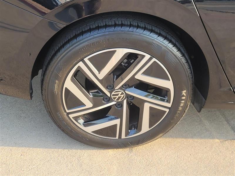 Volkswagen Jetta SEL 2024