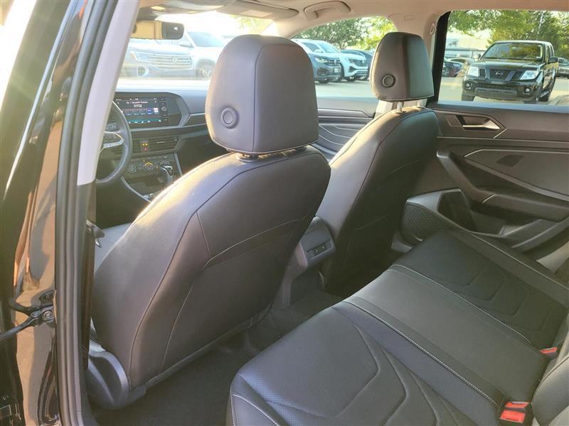 Volkswagen Jetta SEL 2024