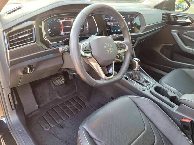 Volkswagen Jetta SEL 2024