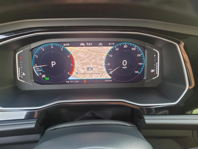 Volkswagen Jetta SEL 2024