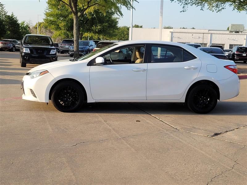 Toyota Corolla LE CVT 2016