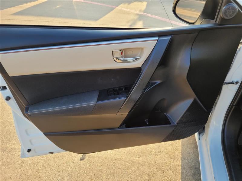 Toyota Corolla LE CVT 2016