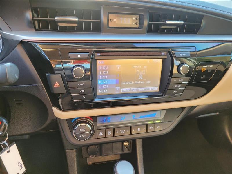 Toyota Corolla LE CVT 2016