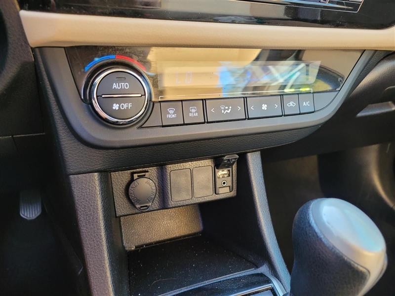 Toyota Corolla LE CVT 2016