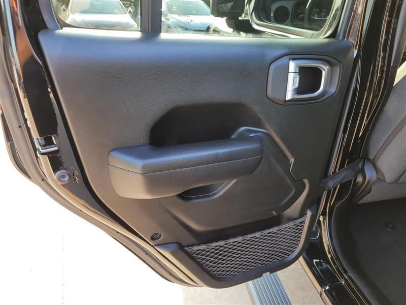 Jeep Wrangler Sport 2024