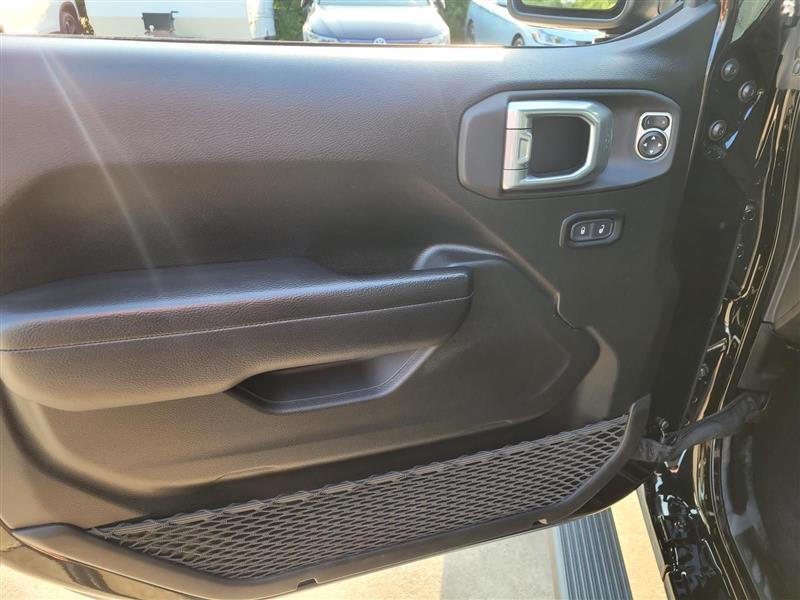 Jeep Wrangler Sport 2024
