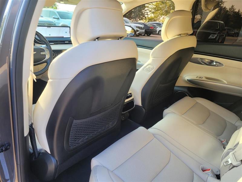 Genesis GV70 2.5T 2022