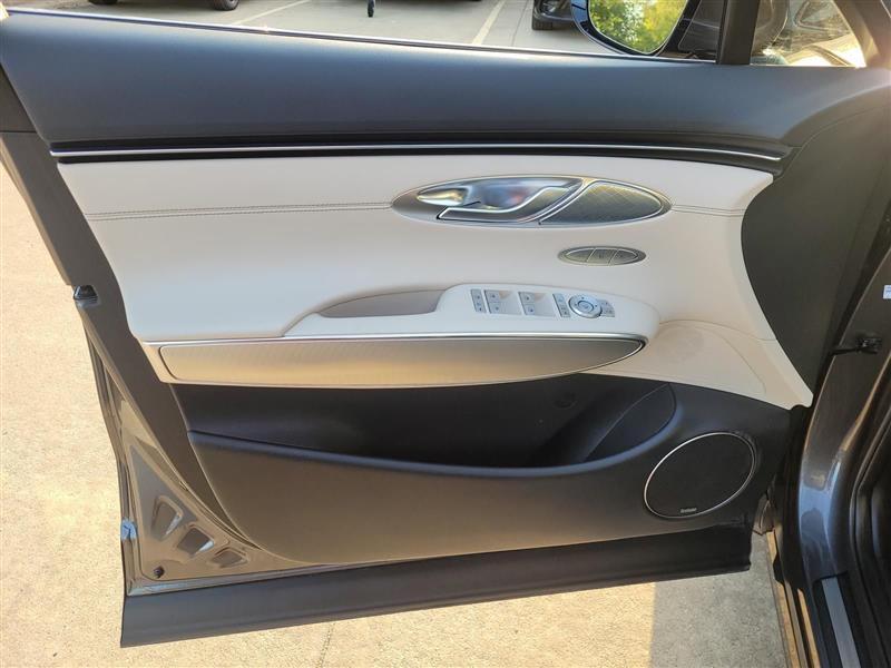 Genesis GV70 2.5T 2022