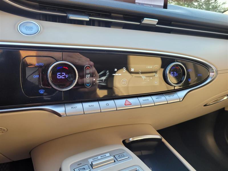 Genesis GV70 2.5T 2022