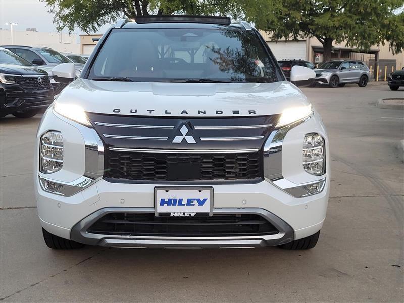 Mitsubishi Outlander SEL 2025