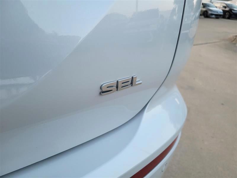 Mitsubishi Outlander SEL 2025