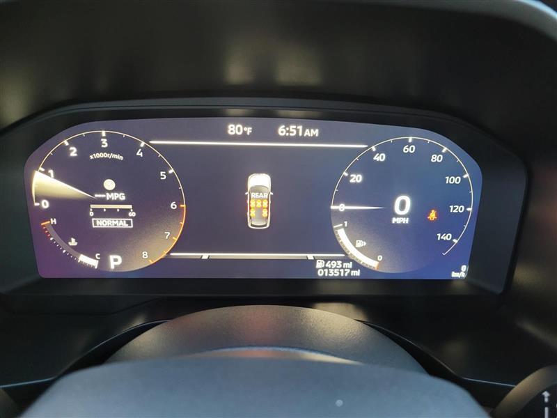 Mitsubishi Outlander SEL 2025