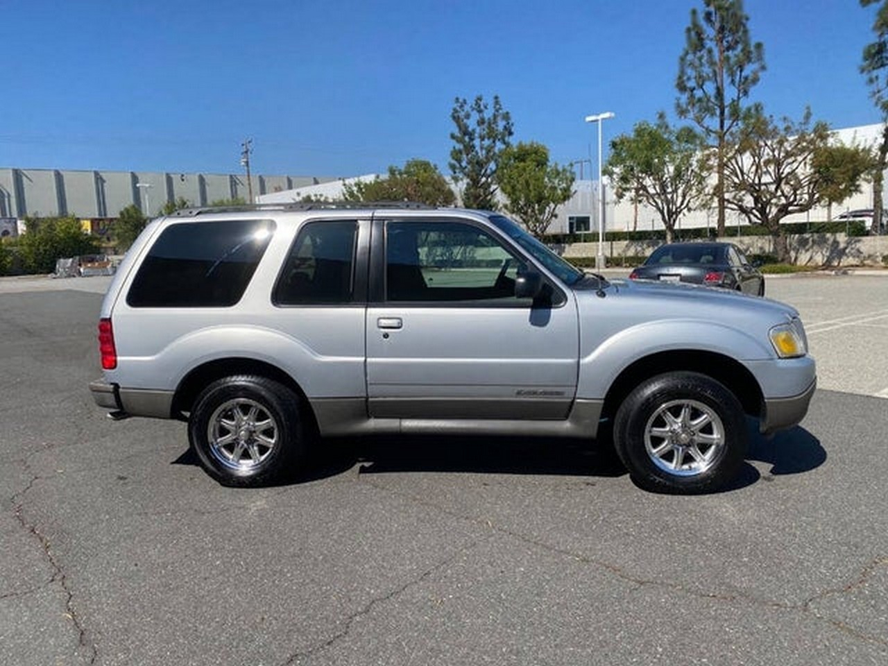 Ford Explorer Sport 2WD 2001 Ford Explorer Sport 2WD 2001