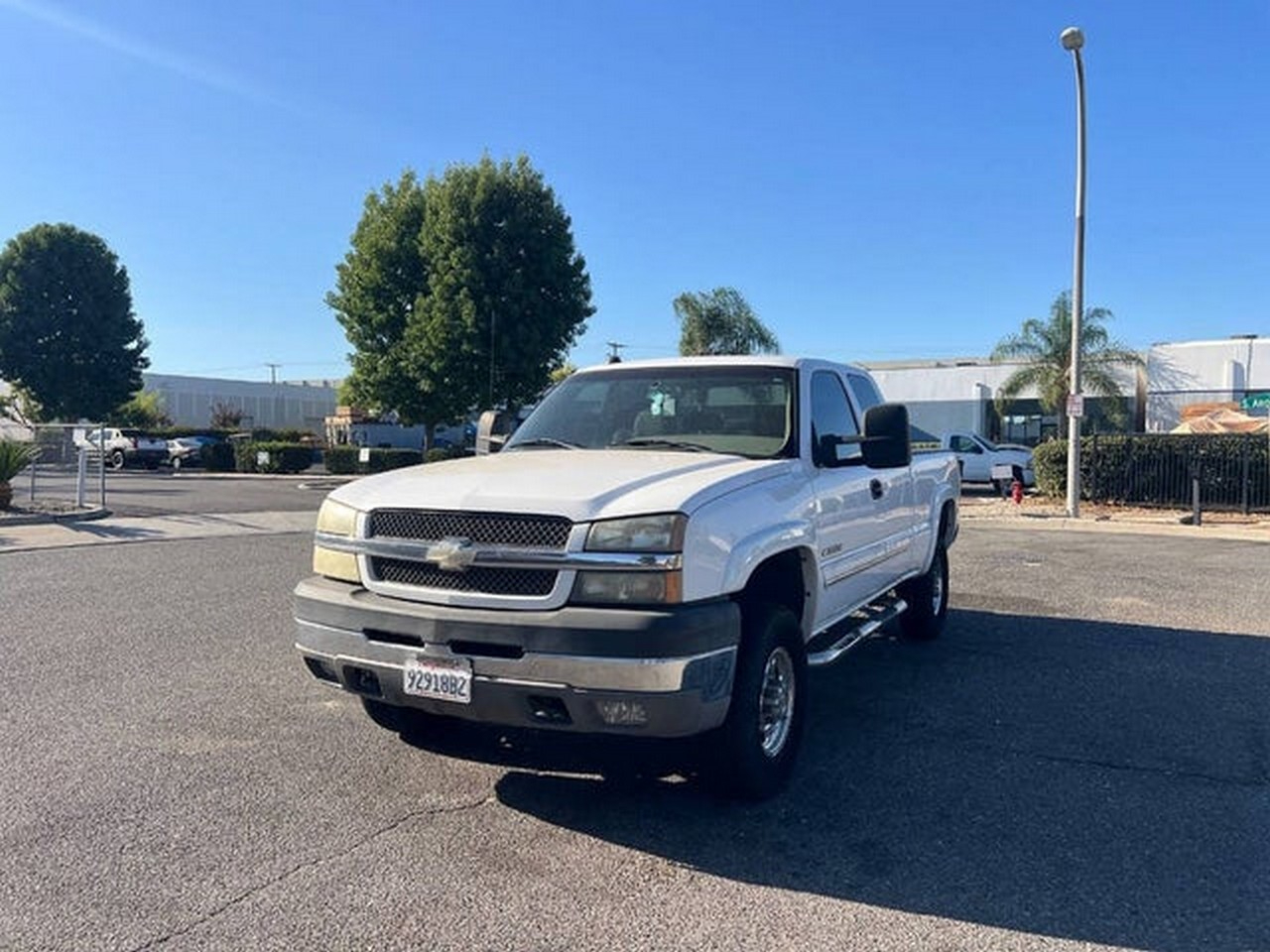 Chevrolet Silverado 2500HD Work Truck Ext. Cab Short Bed 2WD 2004 Chevrolet Silverado 2500HD Work Truck Ext. Cab Short Bed 2WD 2004