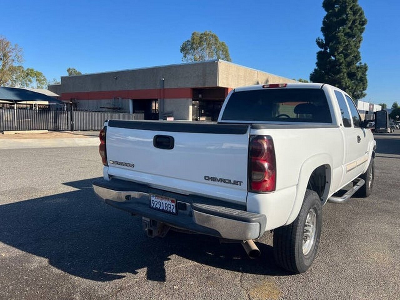 Chevrolet Silverado 2500HD Work Truck Ext. Cab Short Bed 2WD 2004 Chevrolet Silverado 2500HD Work Truck Ext. Cab Short Bed 2WD 2004