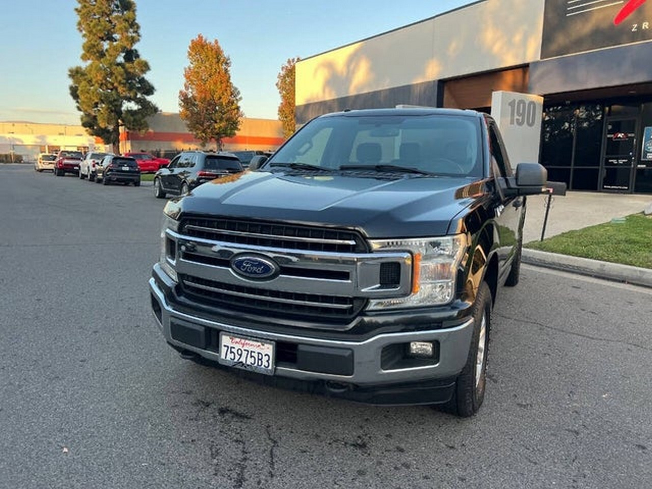 Ford F-150 XL 8-ft. Bed 2WD 2018 Ford F-150 XL 8-ft. Bed 2WD 2018
