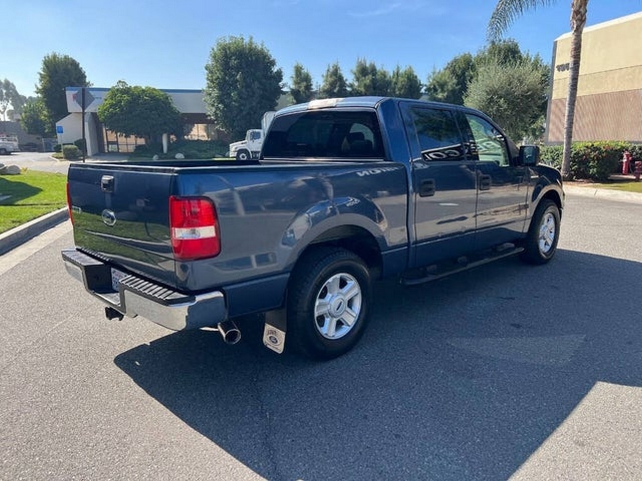 Ford F-150 Lariat SuperCrew 2WD 2004 Ford F-150 Lariat SuperCrew 2WD 2004