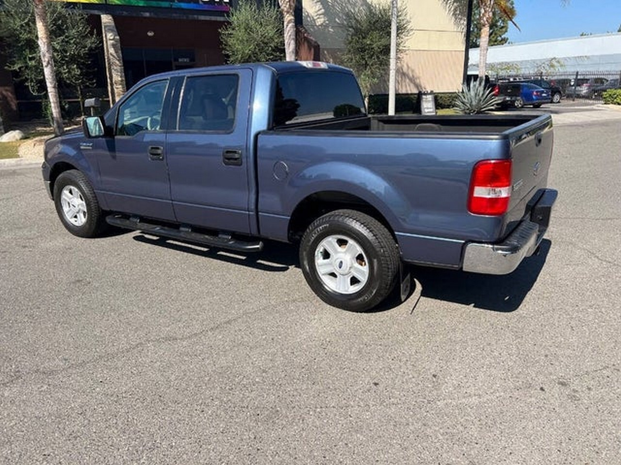 Ford F-150 Lariat SuperCrew 2WD 2004 Ford F-150 Lariat SuperCrew 2WD 2004