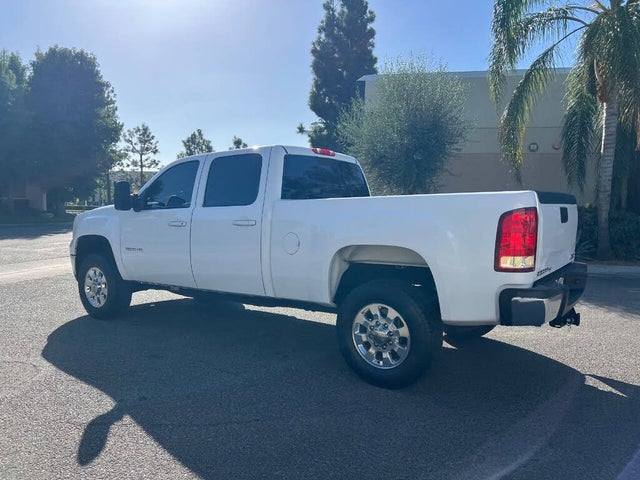 GMC Sierra 2500HD SLT Crew Cab 2WD 2012 GMC Sierra 2500HD SLT Crew Cab 2WD 2012