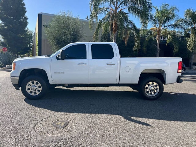 GMC Sierra 2500HD SLT Crew Cab 2WD 2012 GMC Sierra 2500HD SLT Crew Cab 2WD 2012
